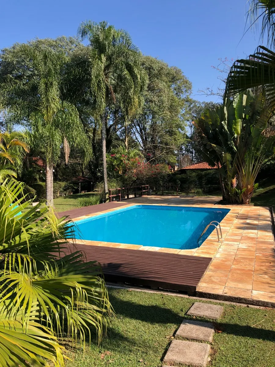 The Environmental Benefits of Choosing Fiberglass Pools